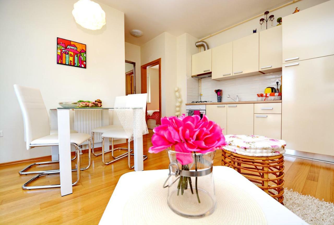 Apartment Vacation In Zadar - Mirna Exterior foto