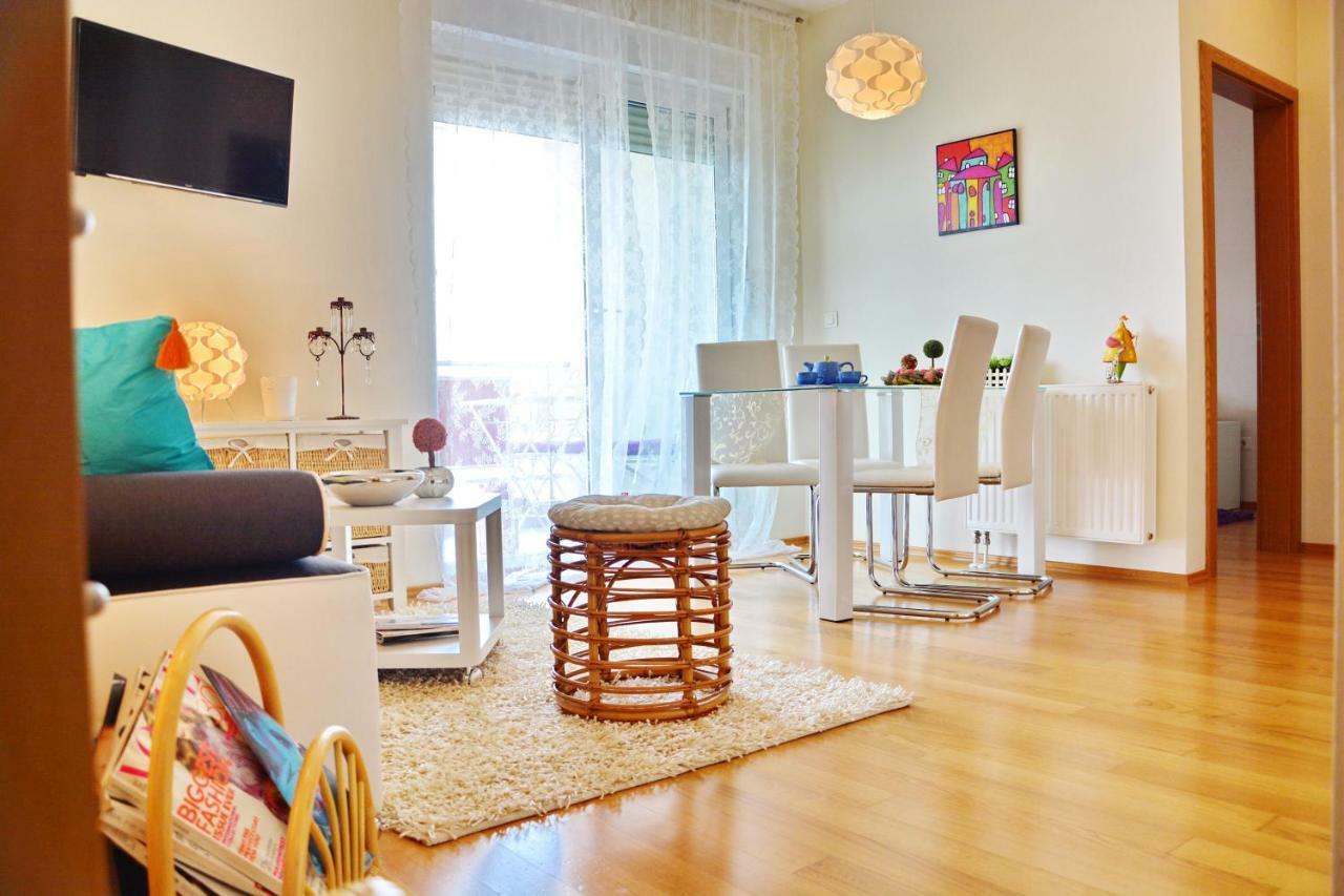 Apartment Vacation In Zadar - Mirna Exterior foto