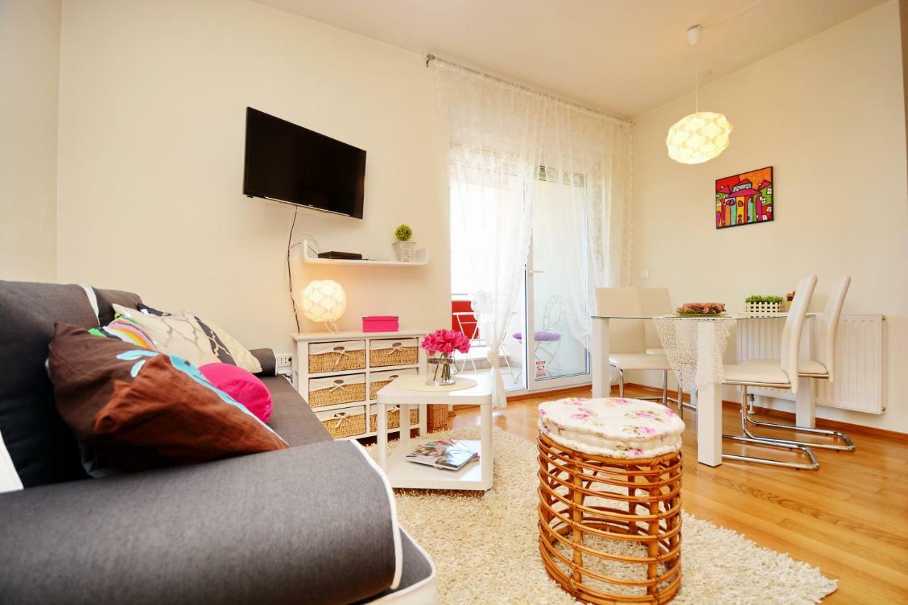 Apartment Vacation In Zadar - Mirna Exterior foto
